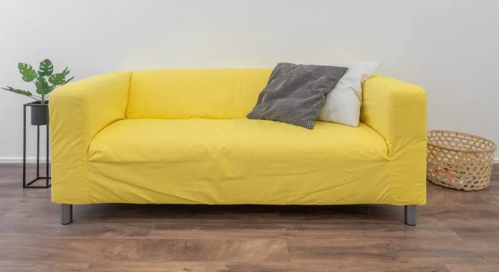 Tricks to Keep Couch Covers in Place